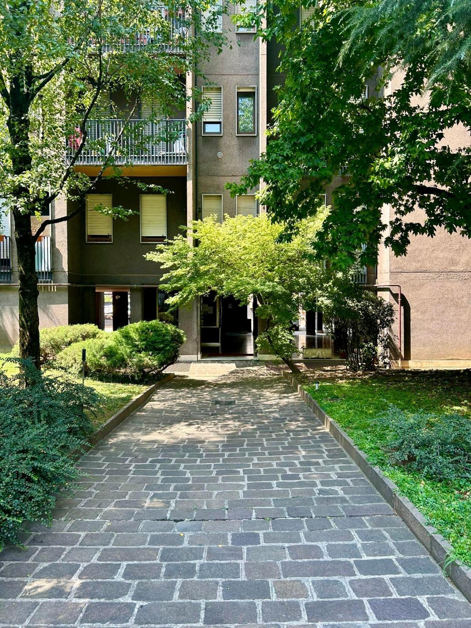 Lr Deluxe Apartments - Maison Zeno Milán Exterior foto